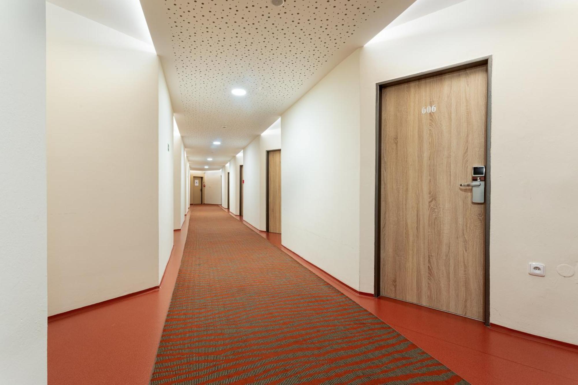 Hotel Koruna Όπαβα Εξωτερικό φωτογραφία